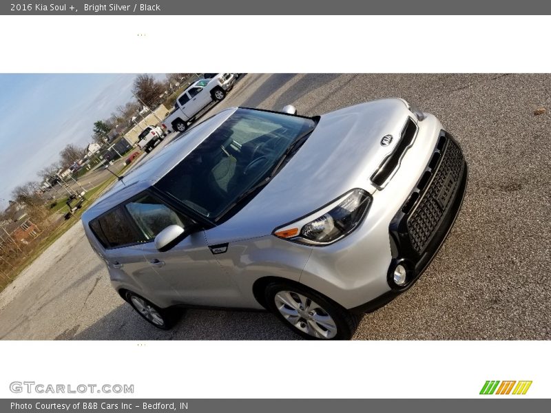 Bright Silver / Black 2016 Kia Soul +