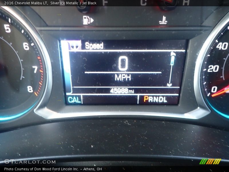 Silver Ice Metallic / Jet Black 2016 Chevrolet Malibu LT