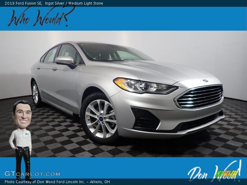 Ingot Silver / Medium Light Stone 2019 Ford Fusion SE