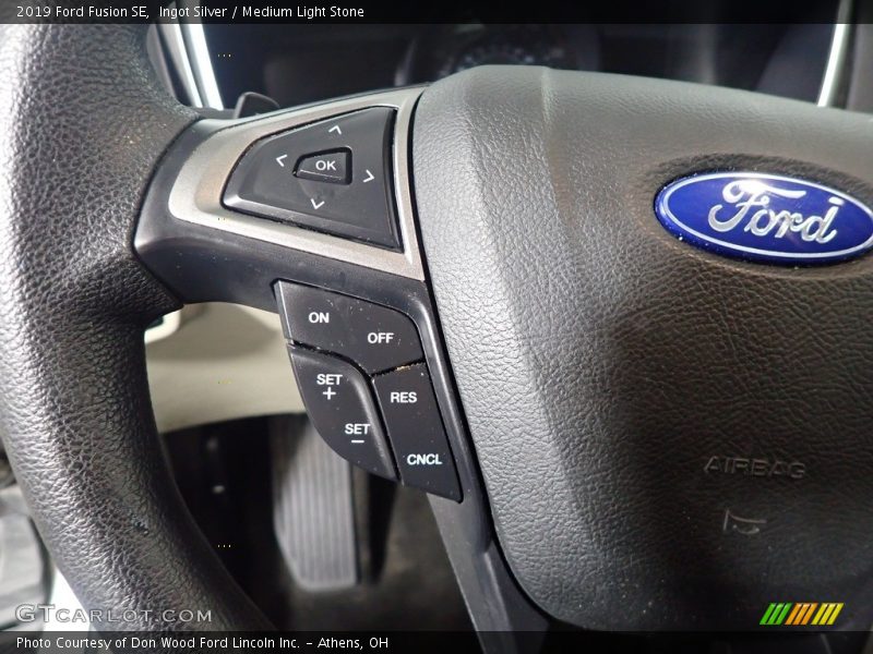 Ingot Silver / Medium Light Stone 2019 Ford Fusion SE