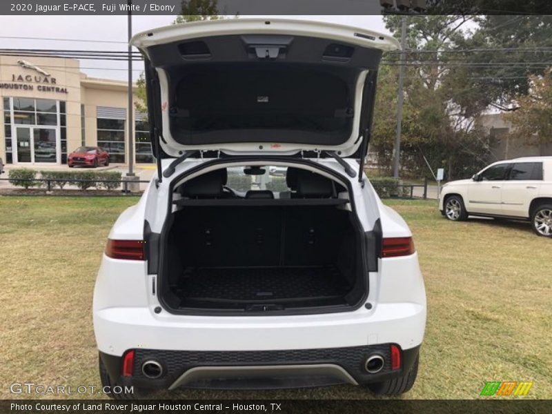 Fuji White / Ebony 2020 Jaguar E-PACE