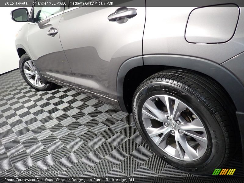 Predawn Gray Mica / Ash 2015 Toyota Highlander XLE AWD