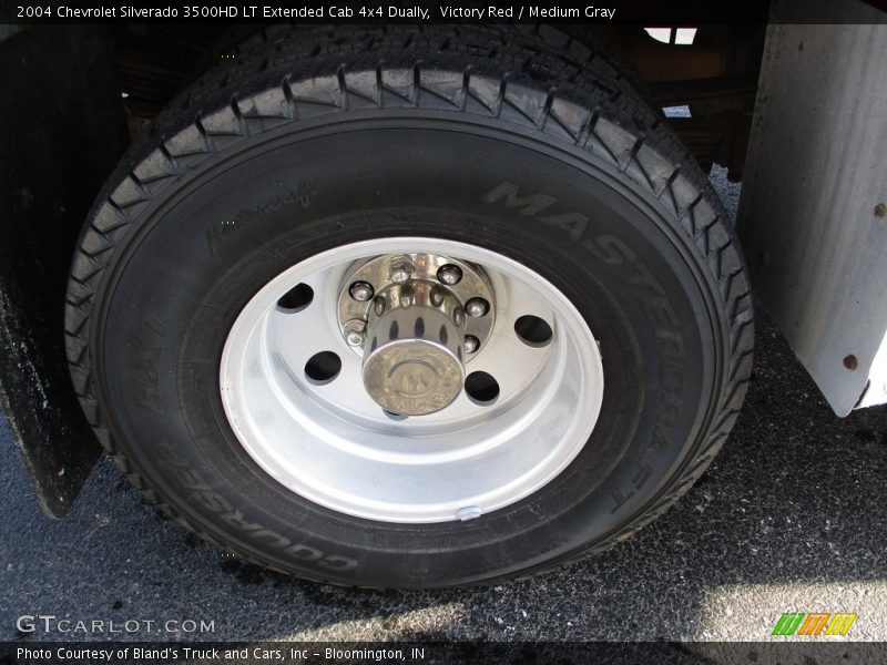 Victory Red / Medium Gray 2004 Chevrolet Silverado 3500HD LT Extended Cab 4x4 Dually