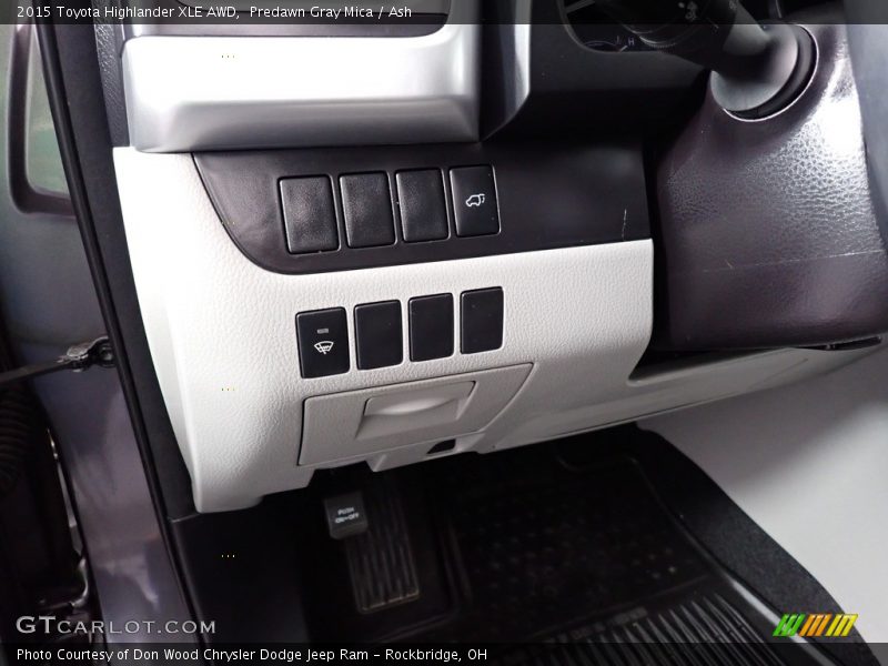 Predawn Gray Mica / Ash 2015 Toyota Highlander XLE AWD