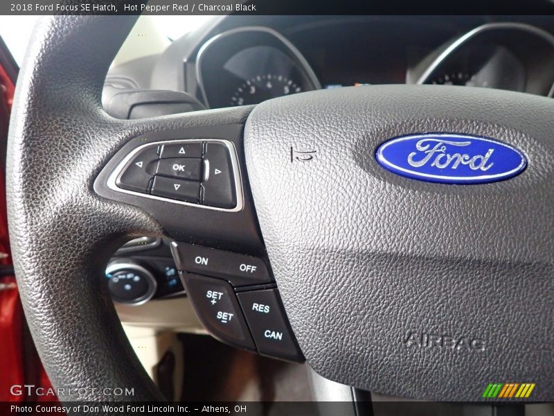 Hot Pepper Red / Charcoal Black 2018 Ford Focus SE Hatch