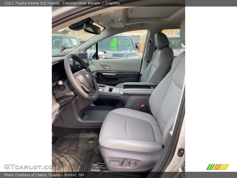 Celestial Silver Metallic / Graphite 2021 Toyota Sienna XLE Hybrid