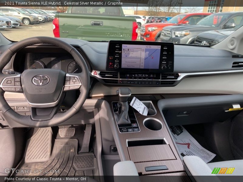 Celestial Silver Metallic / Graphite 2021 Toyota Sienna XLE Hybrid