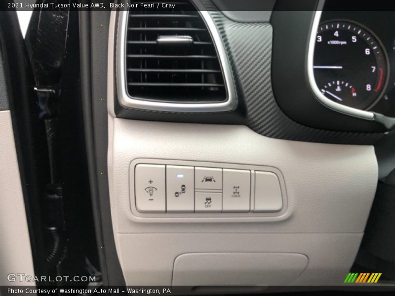 Black Noir Pearl / Gray 2021 Hyundai Tucson Value AWD