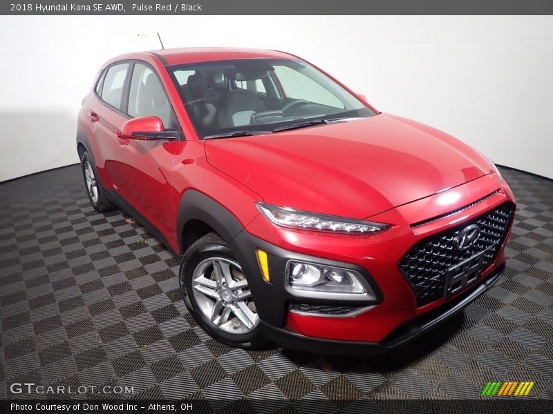 Pulse Red / Black 2018 Hyundai Kona SE AWD