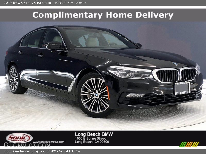 Jet Black / Ivory White 2017 BMW 5 Series 540i Sedan