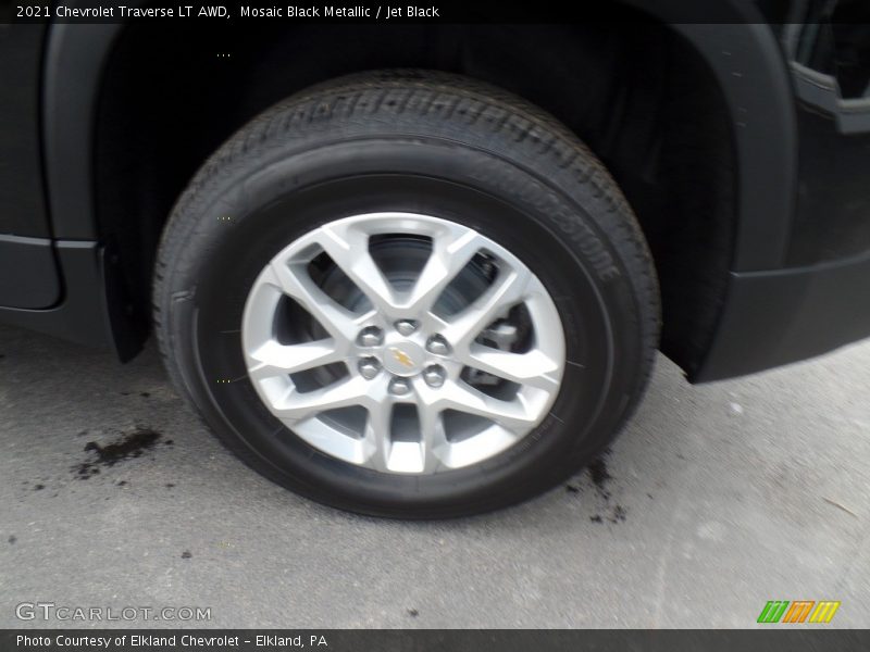 Mosaic Black Metallic / Jet Black 2021 Chevrolet Traverse LT AWD