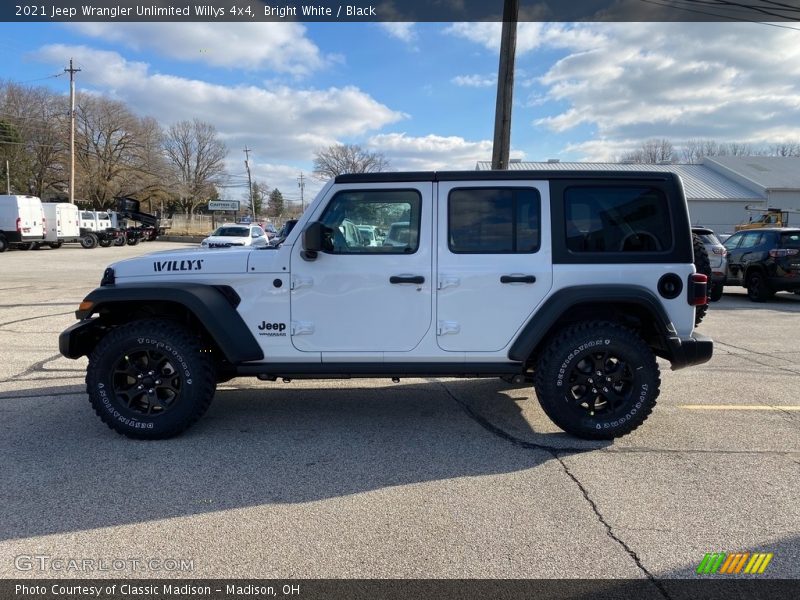 Bright White / Black 2021 Jeep Wrangler Unlimited Willys 4x4