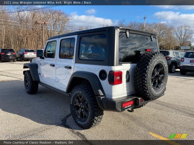 Bright White / Black 2021 Jeep Wrangler Unlimited Willys 4x4