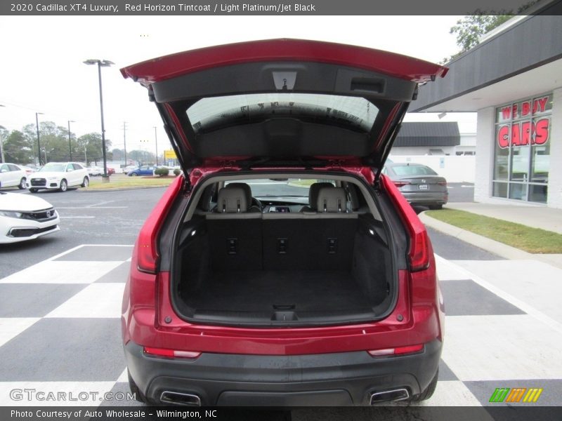 Red Horizon Tintcoat / Light Platinum/Jet Black 2020 Cadillac XT4 Luxury