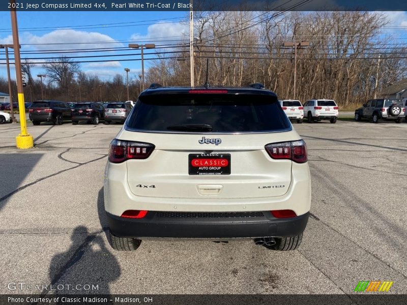 Pearl White Tri–Coat / Black 2021 Jeep Compass Limited 4x4