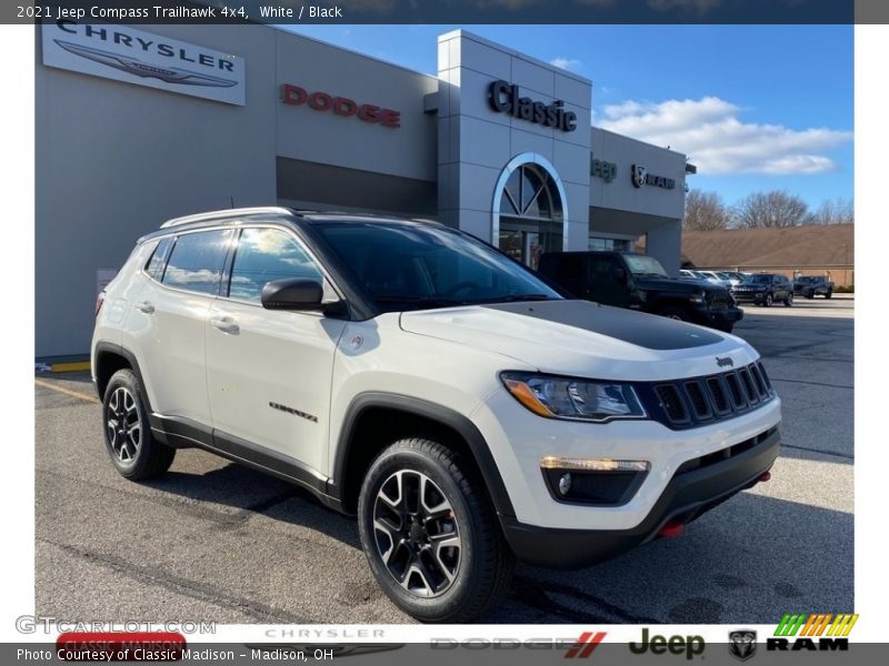 White / Black 2021 Jeep Compass Trailhawk 4x4