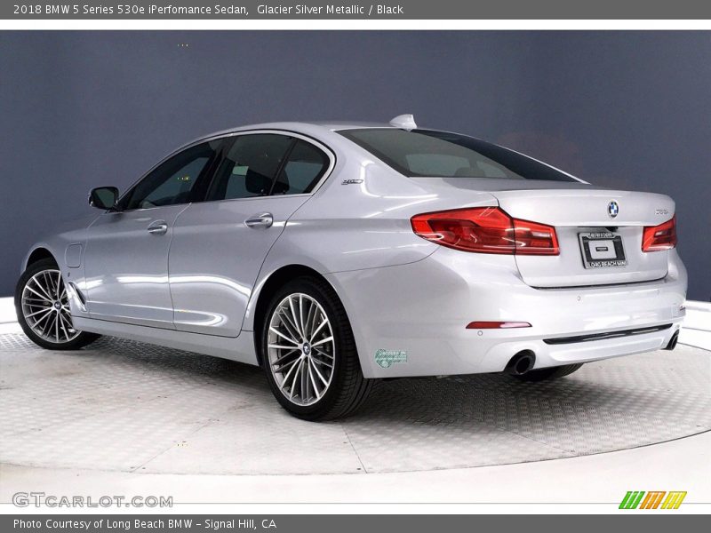 Glacier Silver Metallic / Black 2018 BMW 5 Series 530e iPerfomance Sedan