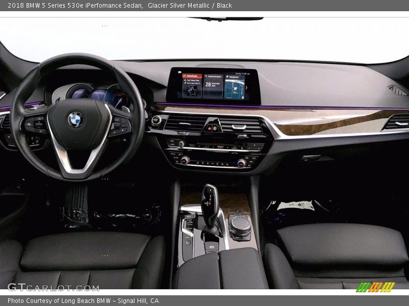 Glacier Silver Metallic / Black 2018 BMW 5 Series 530e iPerfomance Sedan