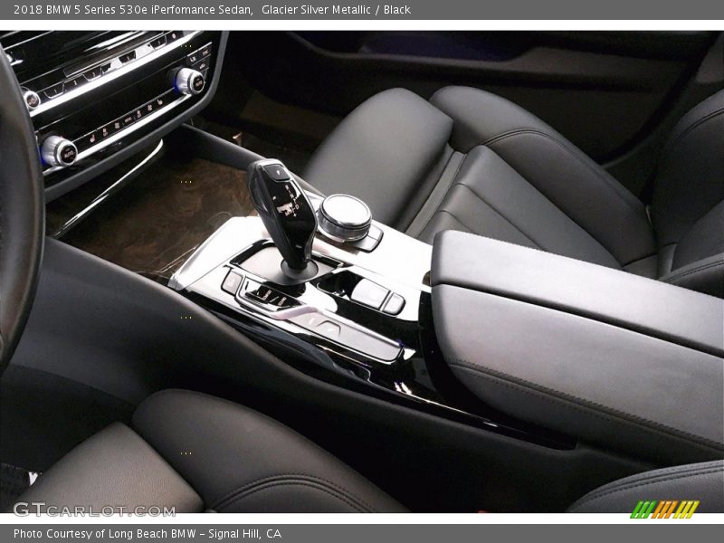 Glacier Silver Metallic / Black 2018 BMW 5 Series 530e iPerfomance Sedan