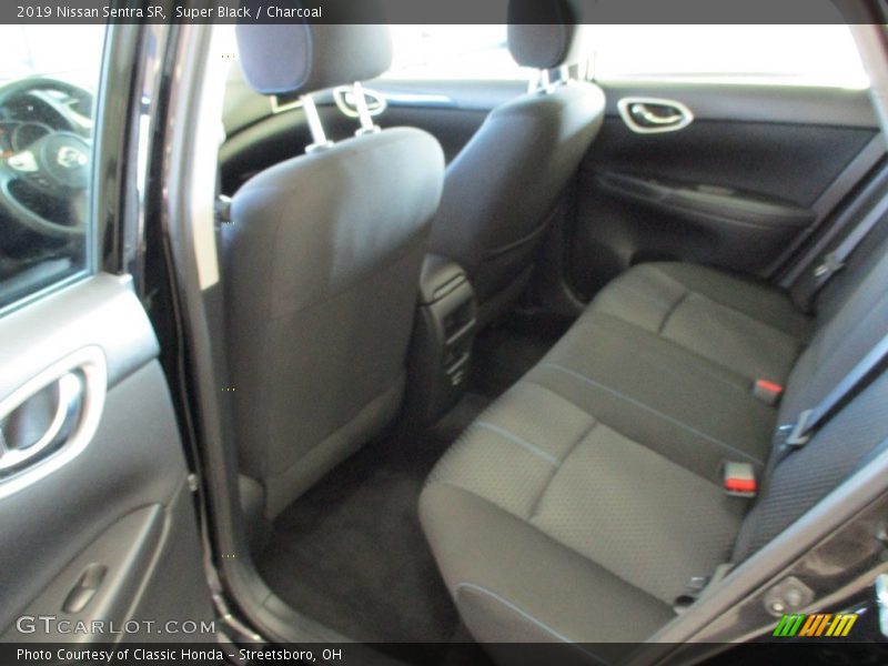 Super Black / Charcoal 2019 Nissan Sentra SR