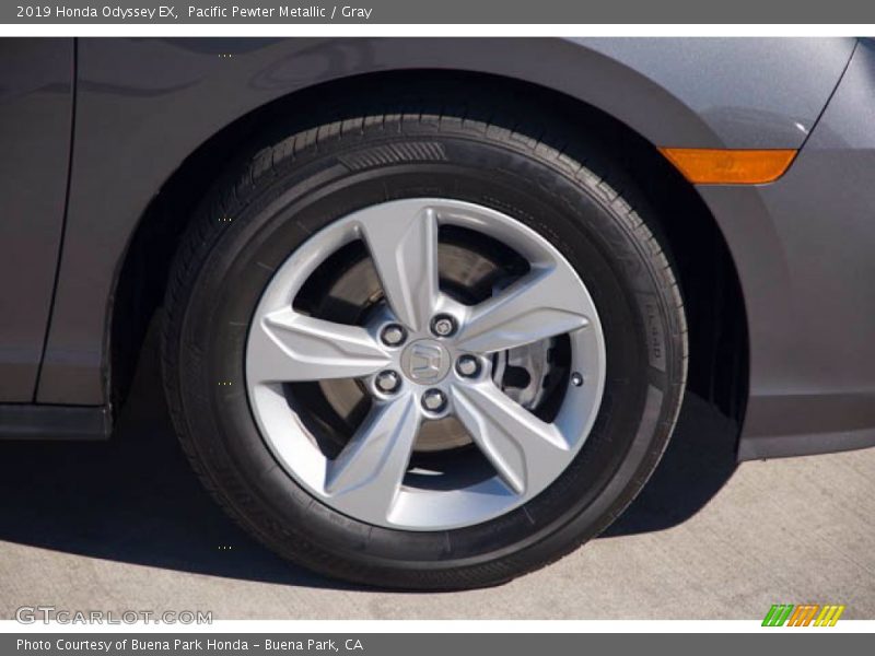 Pacific Pewter Metallic / Gray 2019 Honda Odyssey EX