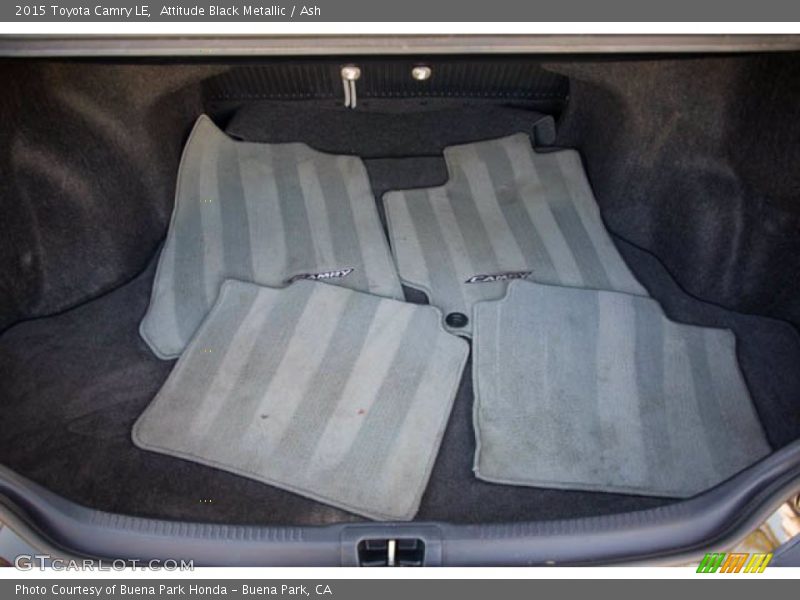 Attitude Black Metallic / Ash 2015 Toyota Camry LE