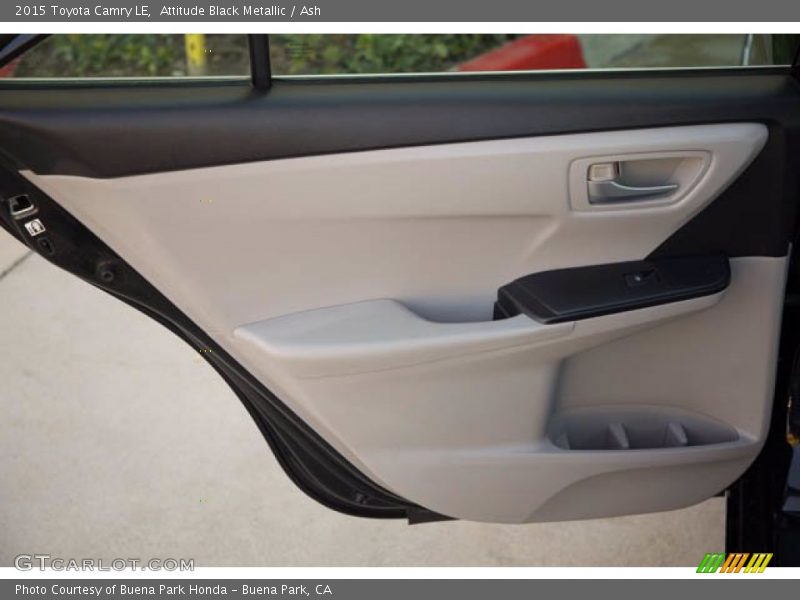 Attitude Black Metallic / Ash 2015 Toyota Camry LE