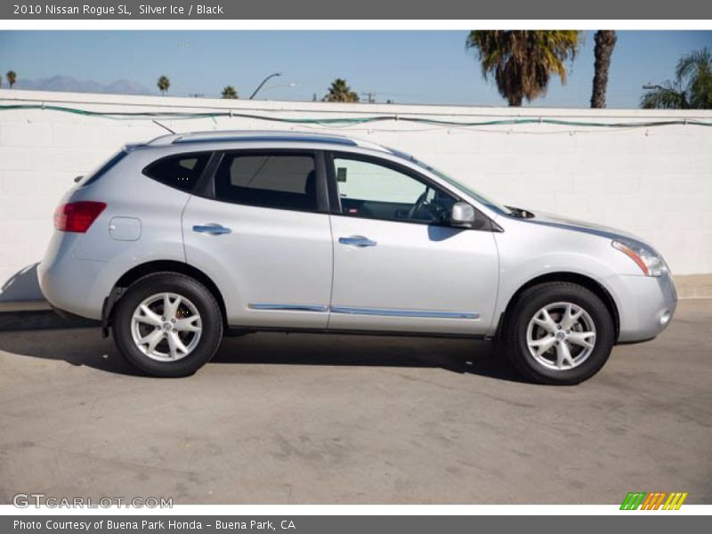 Silver Ice / Black 2010 Nissan Rogue SL