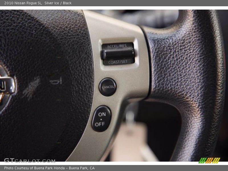 Silver Ice / Black 2010 Nissan Rogue SL