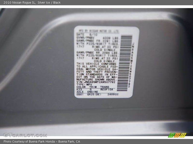 Silver Ice / Black 2010 Nissan Rogue SL