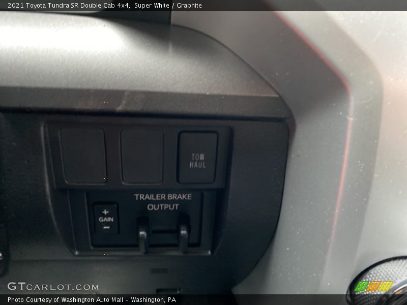 Super White / Graphite 2021 Toyota Tundra SR Double Cab 4x4