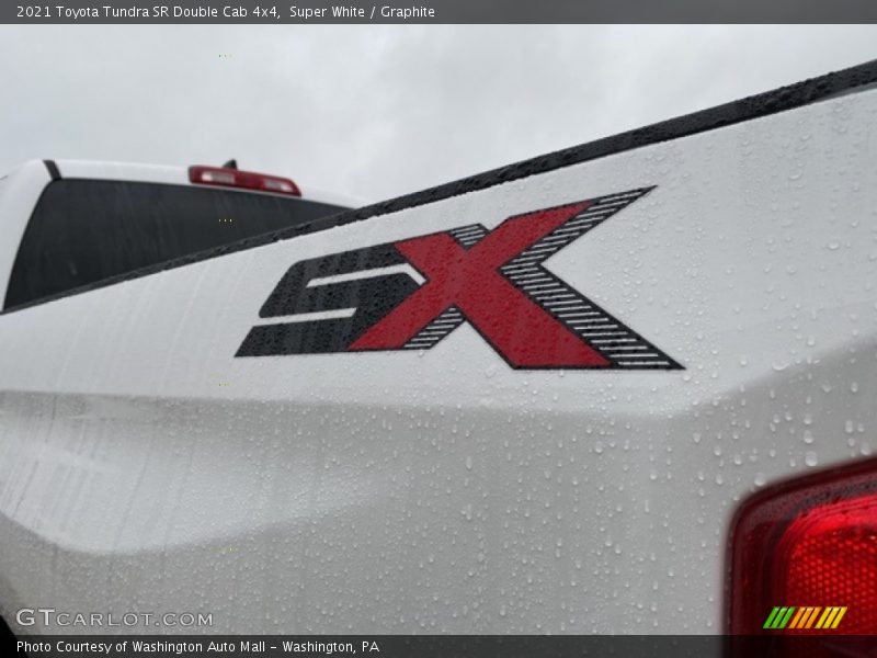 Super White / Graphite 2021 Toyota Tundra SR Double Cab 4x4