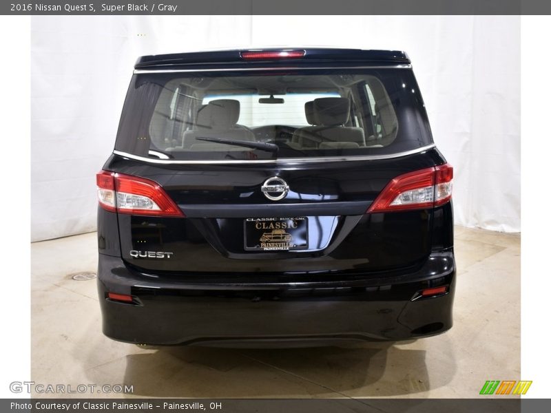 Super Black / Gray 2016 Nissan Quest S