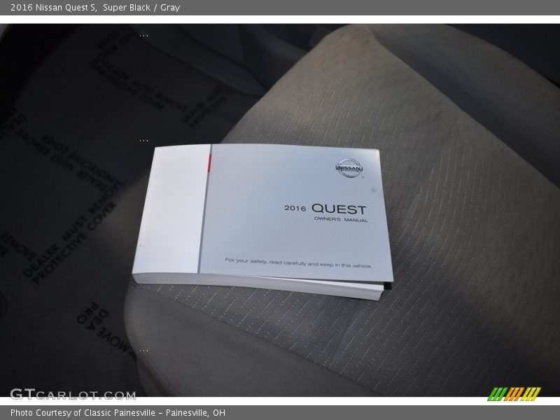 Super Black / Gray 2016 Nissan Quest S