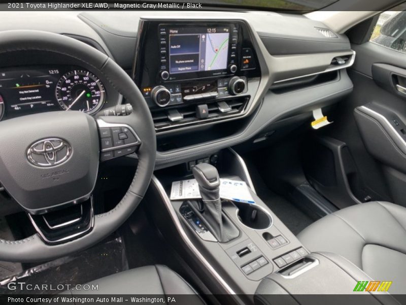 Magnetic Gray Metallic / Black 2021 Toyota Highlander XLE AWD