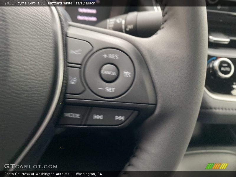 Blizzard White Pearl / Black 2021 Toyota Corolla SE
