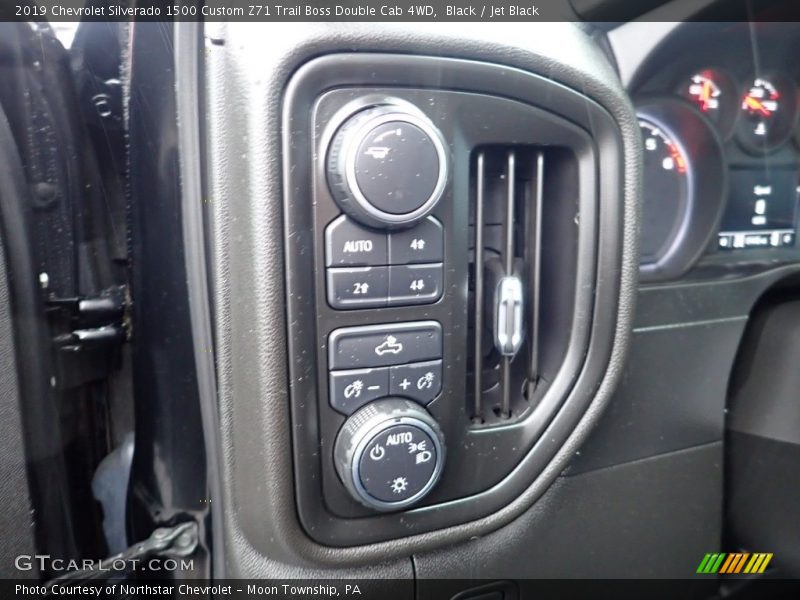 Black / Jet Black 2019 Chevrolet Silverado 1500 Custom Z71 Trail Boss Double Cab 4WD