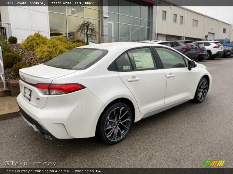 Blizzard White Pearl / Black 2021 Toyota Corolla SE