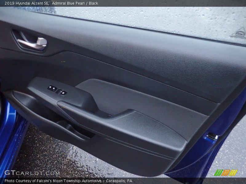 Admiral Blue Pearl / Black 2019 Hyundai Accent SE