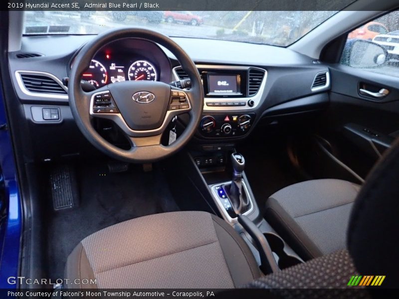 Admiral Blue Pearl / Black 2019 Hyundai Accent SE