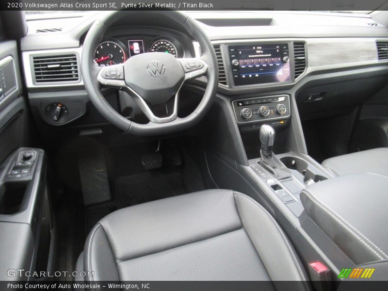 Pyrite Silver Metallic / Titan Black 2020 Volkswagen Atlas Cross Sport SE