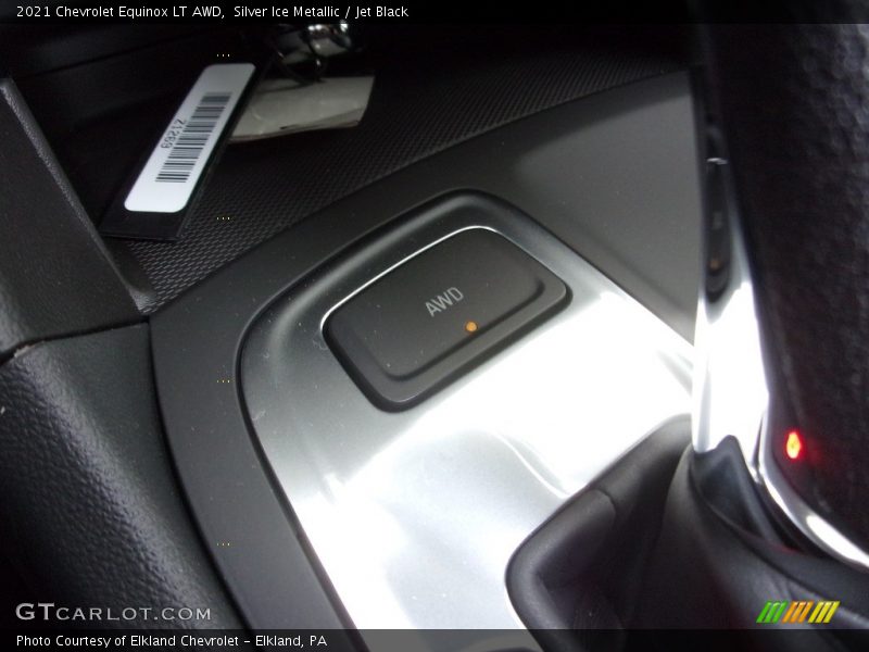 Silver Ice Metallic / Jet Black 2021 Chevrolet Equinox LT AWD