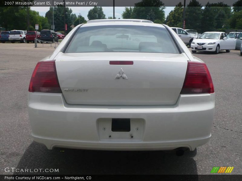 Dover White Pearl / Gray 2007 Mitsubishi Galant ES