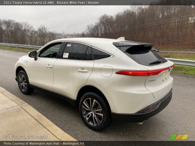 Blizzard White Pearl / Boulder 2021 Toyota Venza Hybrid LE AWD