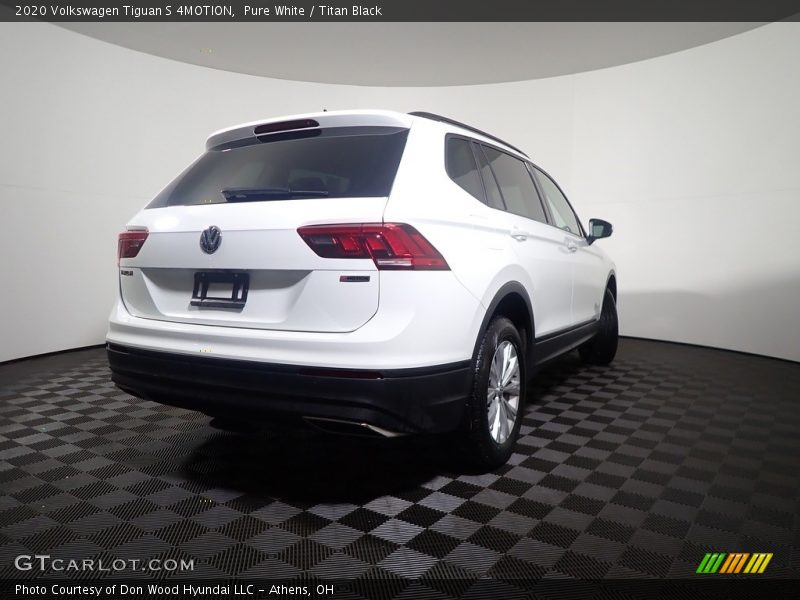 Pure White / Titan Black 2020 Volkswagen Tiguan S 4MOTION