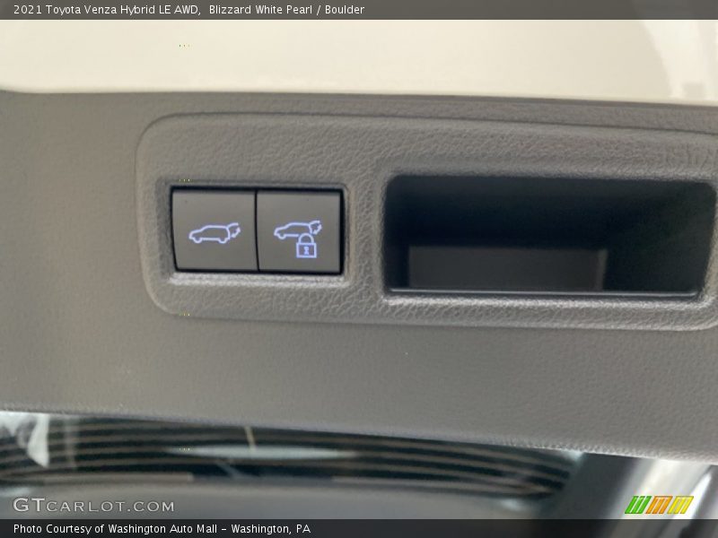 Blizzard White Pearl / Boulder 2021 Toyota Venza Hybrid LE AWD