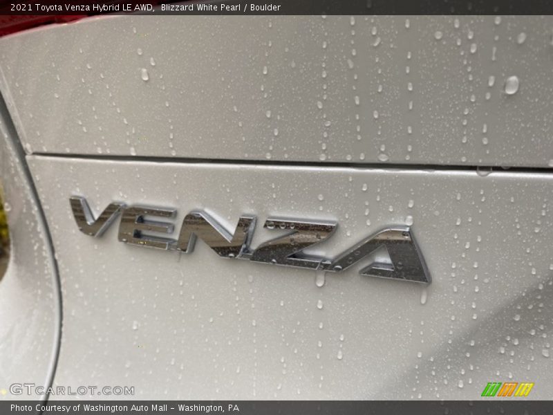 Blizzard White Pearl / Boulder 2021 Toyota Venza Hybrid LE AWD