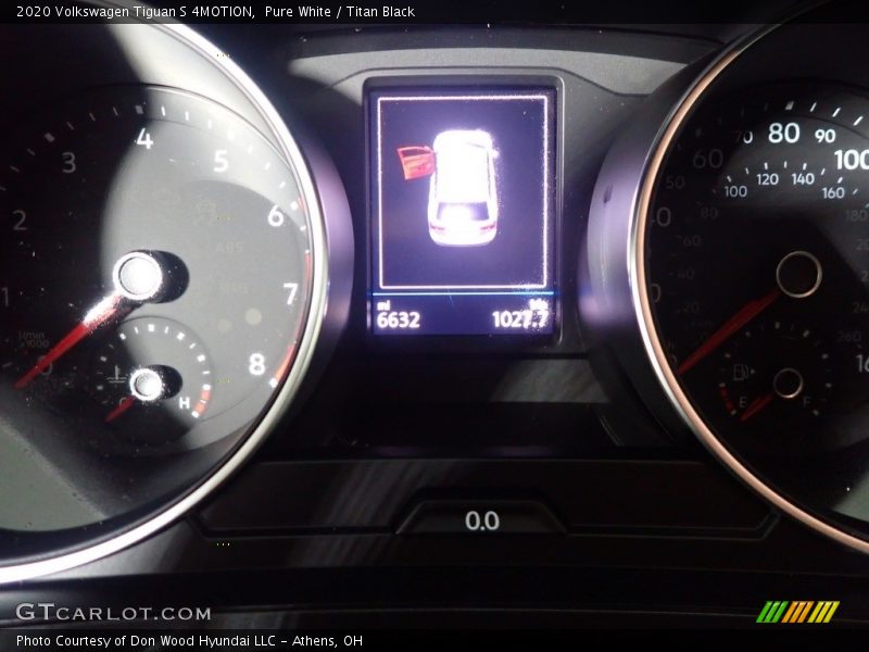 Pure White / Titan Black 2020 Volkswagen Tiguan S 4MOTION