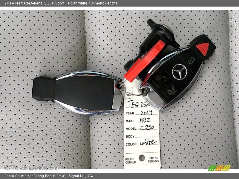 Polar White / Almond/Mocha 2014 Mercedes-Benz C 250 Sport