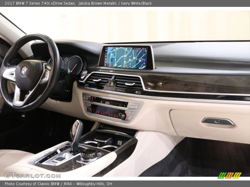 Jatoba Brown Metallic / Ivory White/Black 2017 BMW 7 Series 740i xDrive Sedan